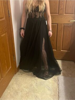 Windsor | Dresses | Windsor Champagne Dress | Poshmark Windsor | Dresses | Windsor Champagne Dress | Poshmark